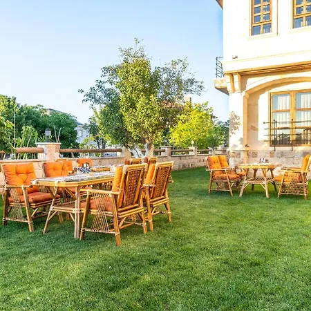 Flavia Cappadocia * אוצ'יסר