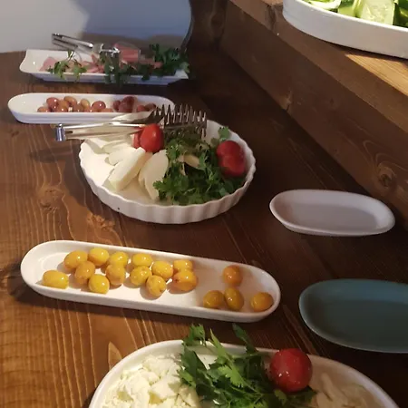 Flavia Cappadocia אוצ'יסר